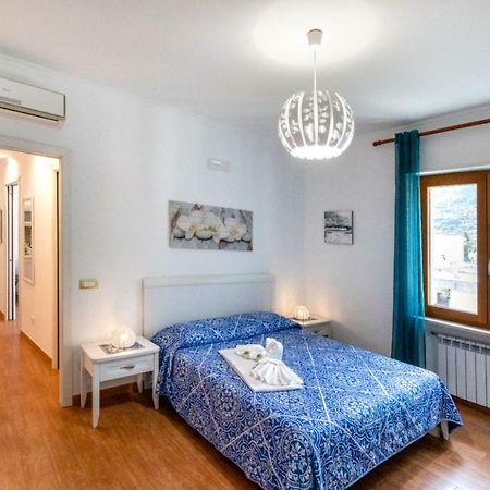 Casa Di Flo Apartment Sorrento Luaran gambar